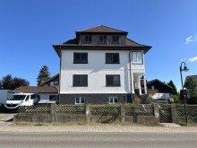 Hausansicht Attraktive 3-Zimmer-Wohnung in Pfalzgrafenweiler!