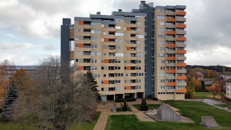 Gesamtgeb�ude Freudenstadt Etagenwohnung Charmante 4-Zimmer-Wohnung mit Balkon in gepflegter Wohnanlage
