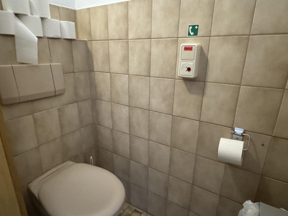 Toilette OG- Haus 1 Renditeobjekt Freudenstadt