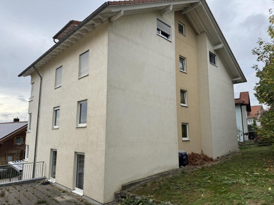 R�ckansicht Mehrfamilienhaus Dornstetten