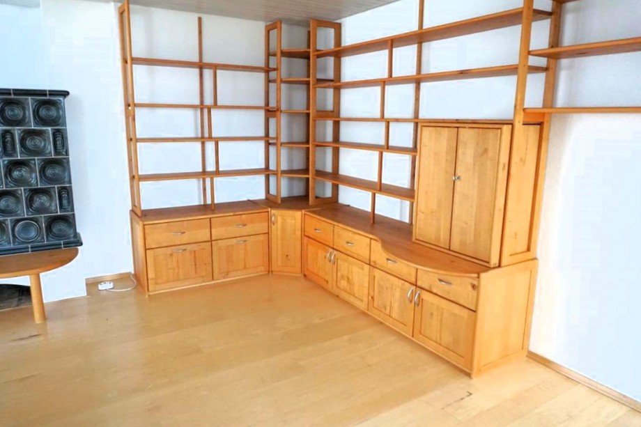 praktische Wohnwand Dachgeschosswohnung Freudenstadt