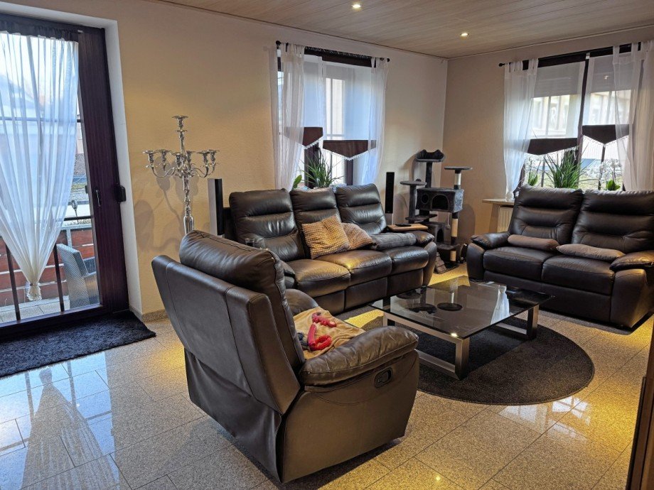 Wohnzimmer 1.OG links Wohn- / Gesch�ftshaus Freudenstadt