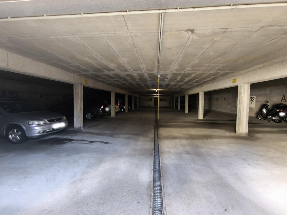 Tiefgarage gesamt Dachgeschosswohnung Freudenstadt