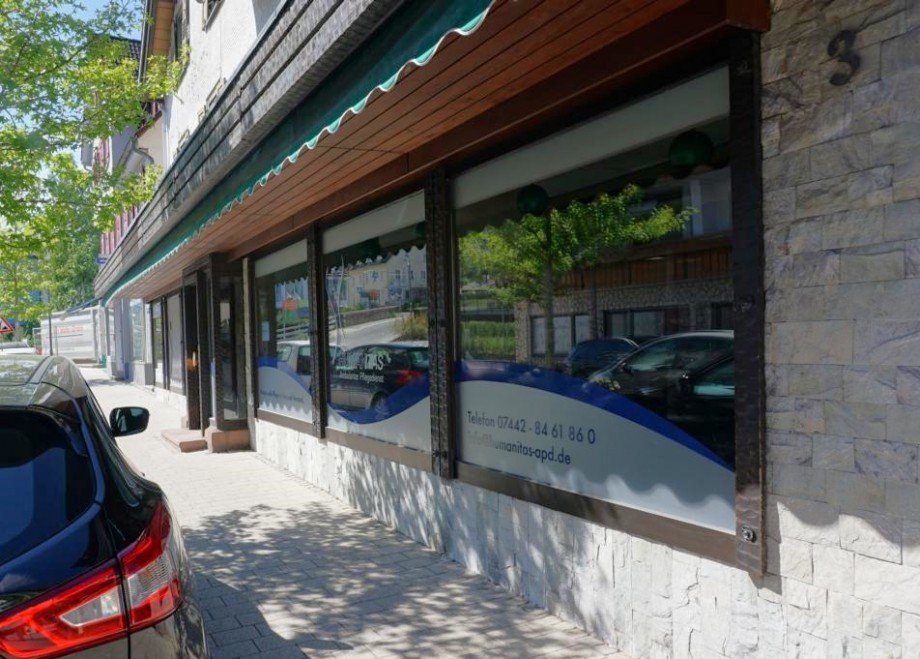 gro�e Schaufenster Ladenlokal Baiersbronn