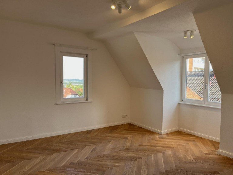 Zimmer 10 Freudenstadt Wohnung Sch�nes WG-Zimmer - modernisiert und zentrumsnah