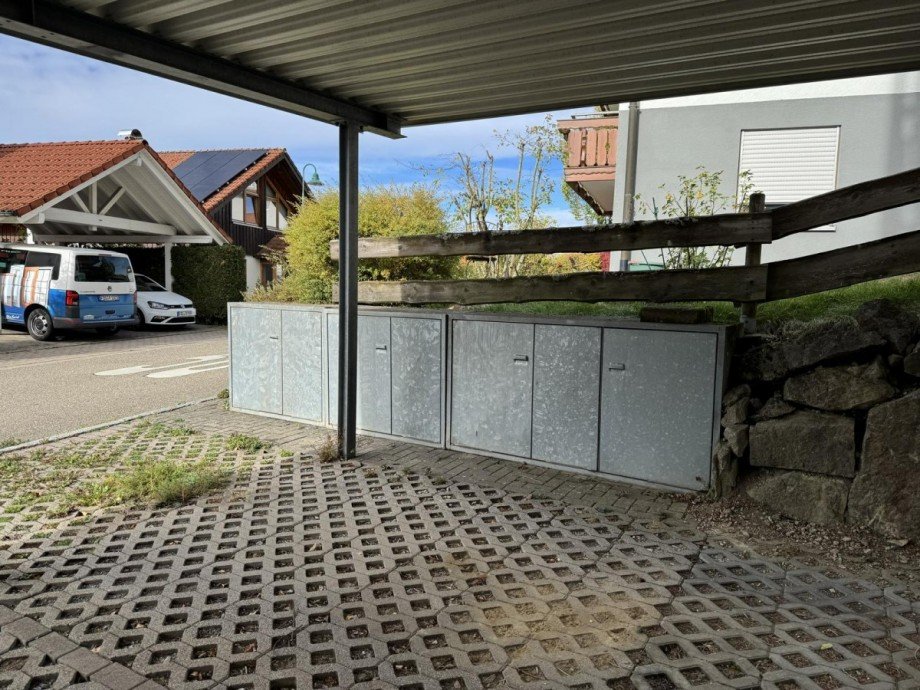 M�lltonnen Mehrfamilienhaus Dornstetten