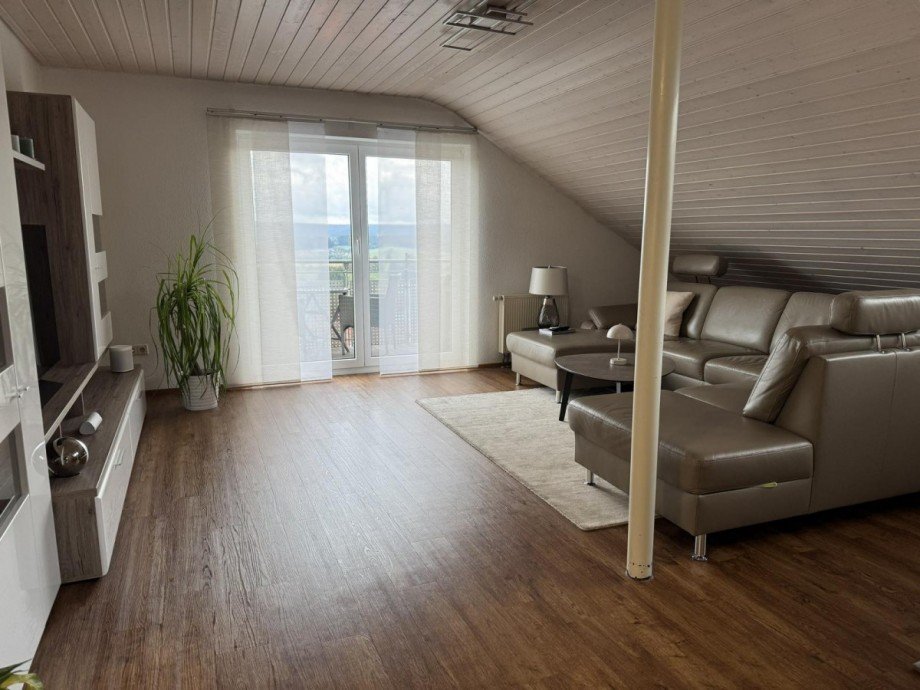 Wohnung 7- Wohnzimmer Mehrfamilienhaus Dornstetten