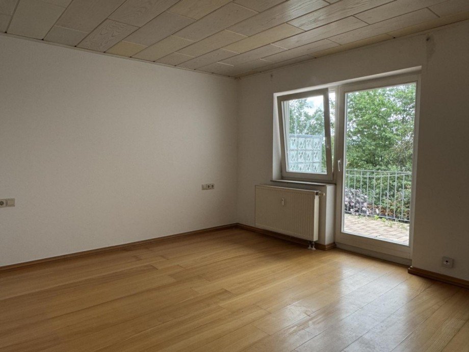 Schlafzimmer OG Mehrfamilienhaus Pfalzgrafenweiler