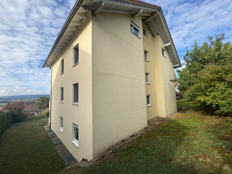 R�ckansicht Mehrfamilienhaus Dornstetten