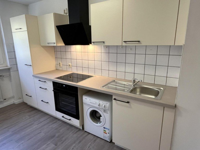 Einbauk�che Freudenstadt Wohnung Freundliche und gro�z�gige 2-Zimmer-Wohnung mit Balkon
