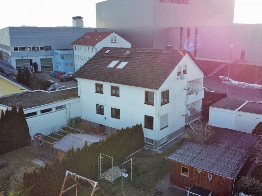 Hausansicht hinten Etagenwohnung Schopfloch