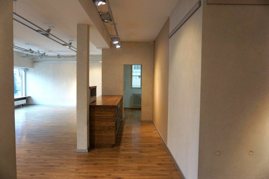 Kassentheke mit Zugang zum B�ro Ladenlokal Freudenstadt