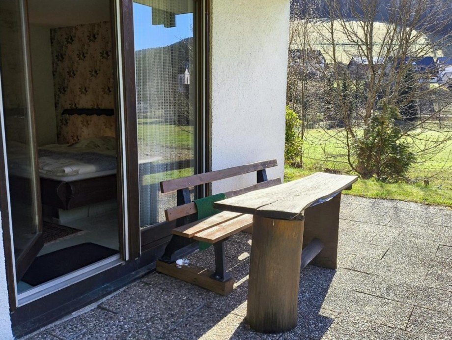 EG Terrasse vor G�stezimmern Einfamilienhaus Alpirsbach