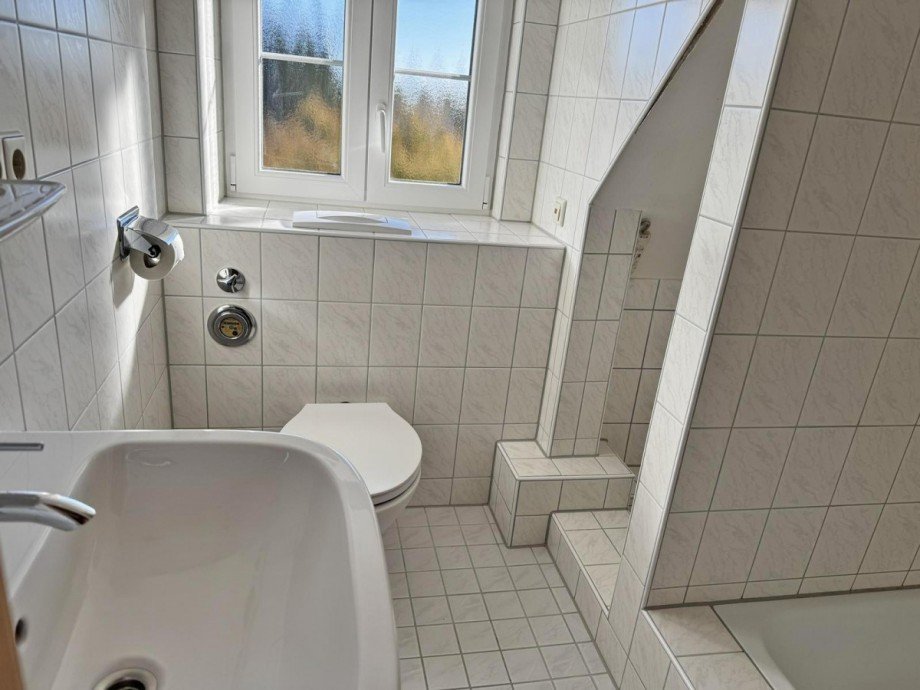 Badezimmer DG Mehrfamilienhaus Freudenstadt