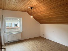 Arbeits- oder Kinderzimmer Modernisierte und ruhige 3,5-Zimmer Wohnung in Tumlingen