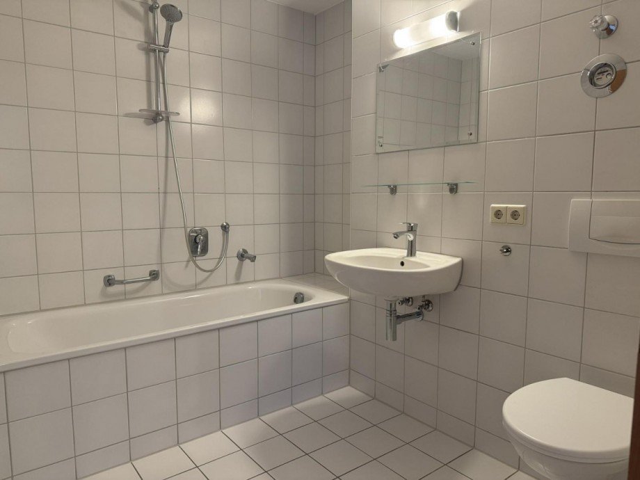 Wohnung 6- Bad Mehrfamilienhaus Dornstetten
