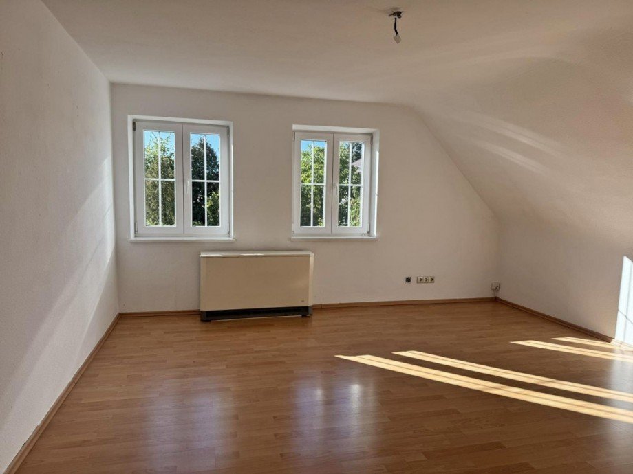 Wohnzimmer DG Mehrfamilienhaus Freudenstadt