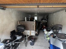 Garage Viel Platz und Potenzial: Bauernhaus mit 3 Wohneinheiten in B�singen