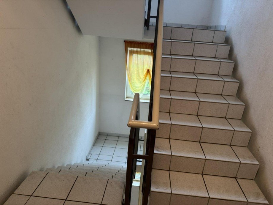 Treppenhaus Mehrfamilienhaus Dornstetten