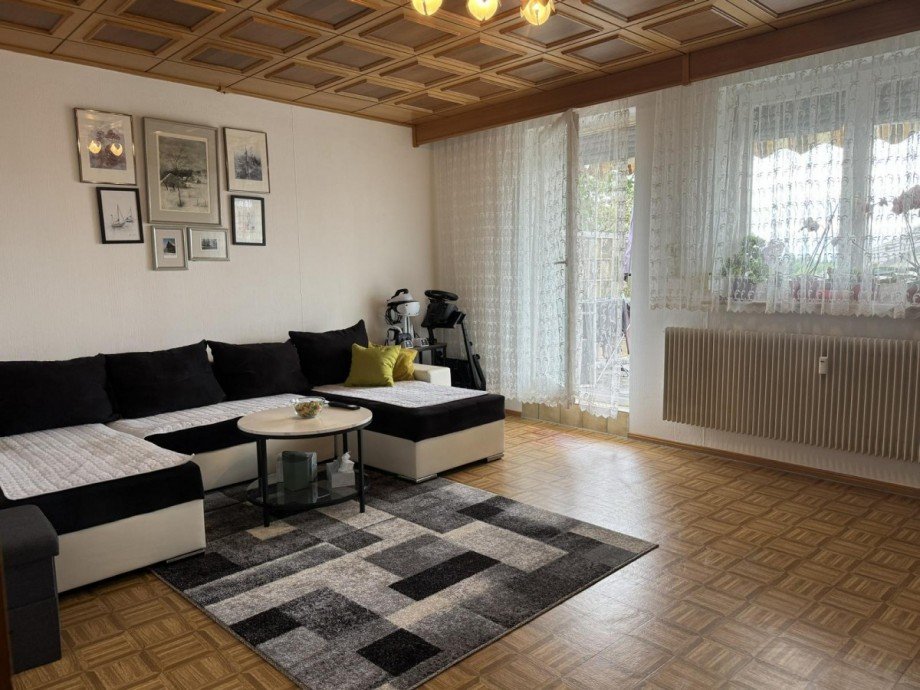 Wohnzimmer OG Mehrfamilienhaus Pfalzgrafenweiler