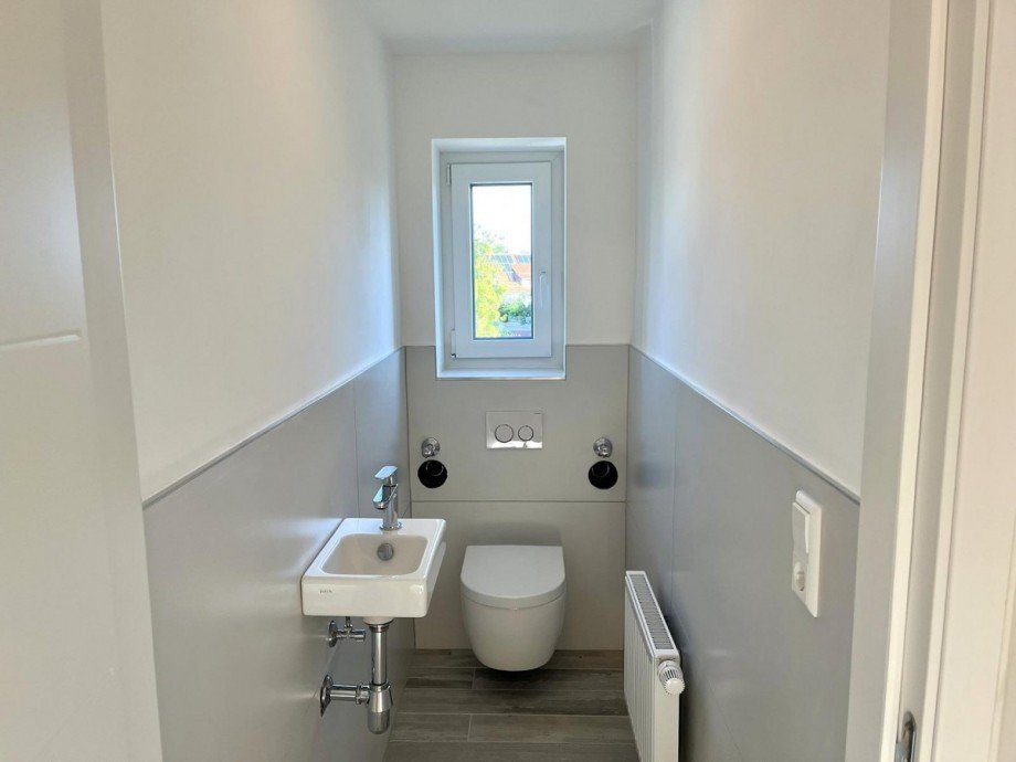 separate Toilette Dachgeschosswohnung Pfalzgrafenweiler