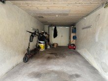 Garage Viel Platz und Potenzial: Bauernhaus mit 3 Wohneinheiten in B�singen