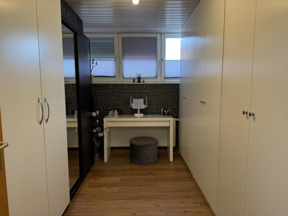 Wohnung 7- B�ro Mehrfamilienhaus Dornstetten