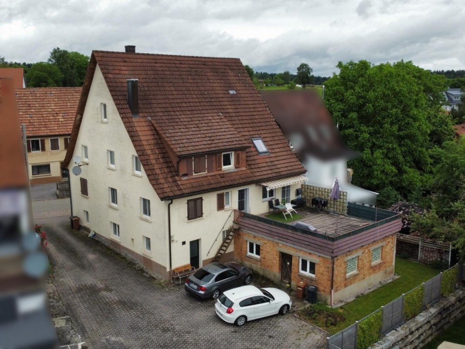 Hausansicht Hinten Mehrfamilienhaus Pfalzgrafenweiler