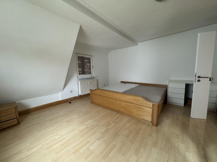 Schlafzimmer DG Mehrfamilienhaus Pfalzgrafenweiler
