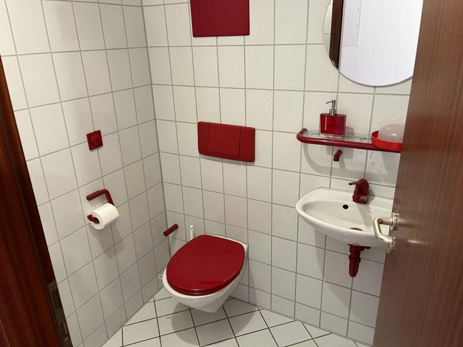 G�stetoilette Dachgeschosswohnung Dornstetten