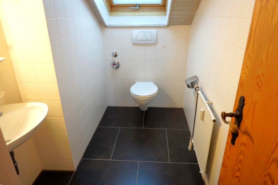separate Toilette Dachgeschosswohnung Freudenstadt