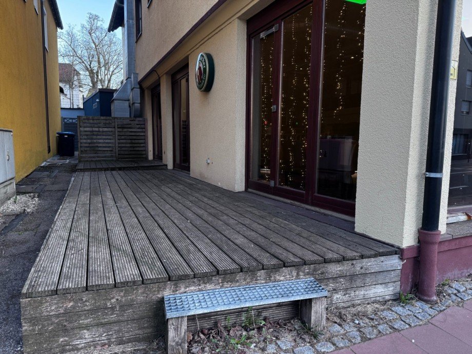 Au�enbereich Gastst�tte links Wohn- / Gesch�ftshaus Freudenstadt