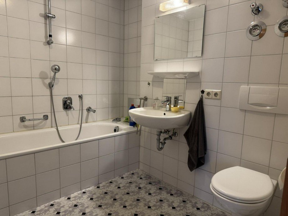Wohnung 4- Bad Mehrfamilienhaus Dornstetten