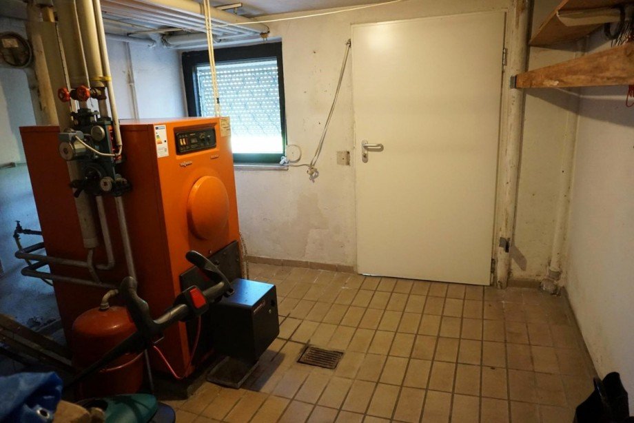 Heizraum mit Ausgang zum Garten Doppelhaush�lfte Freudenstadt