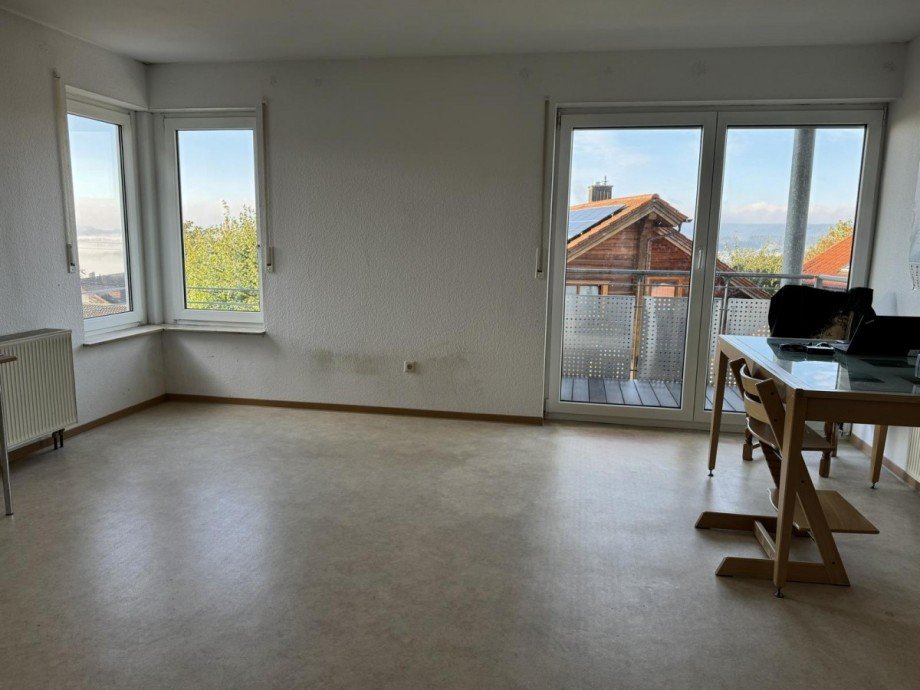 Wohnung 4- Wohn-und Esszimmer Mehrfamilienhaus Dornstetten
