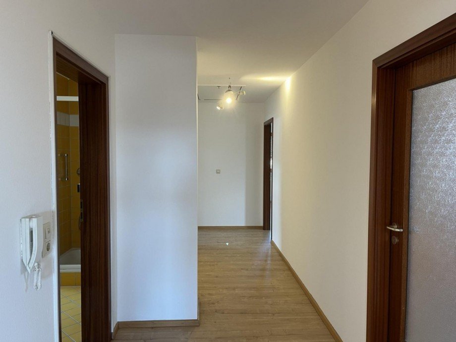 Flur Dachgeschosswohnung Dornstetten