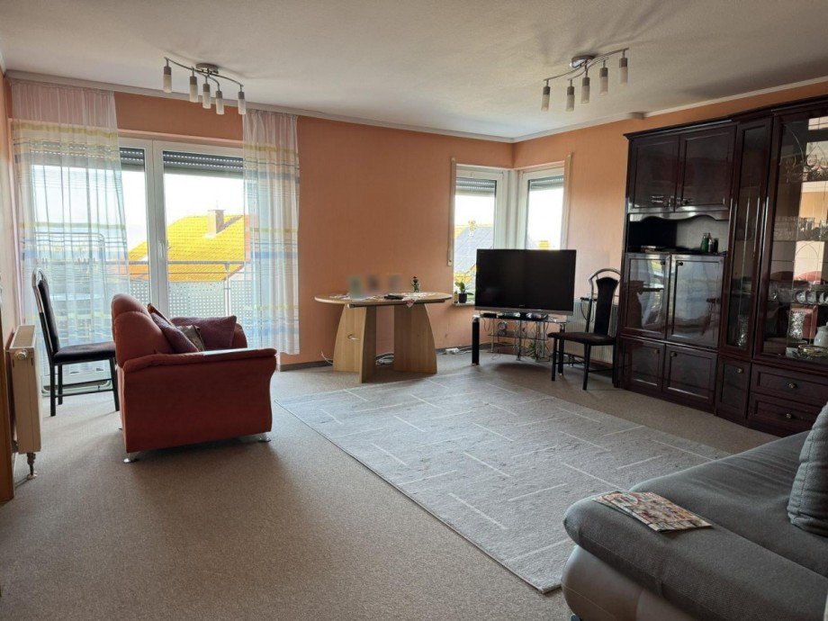 Wohnung 3- Wohnzimmer Mehrfamilienhaus Dornstetten