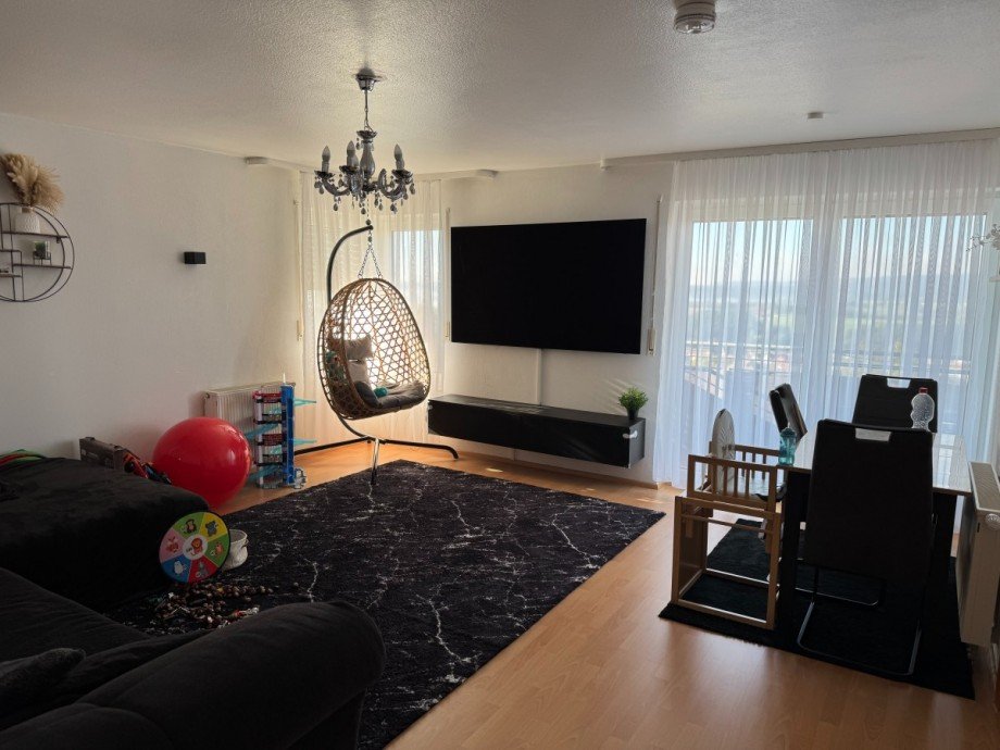 Wohnung 6 - Wohnzimmer Mehrfamilienhaus Dornstetten