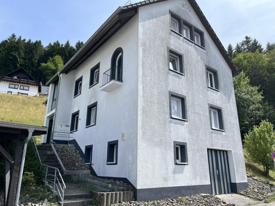 Hausansicht Etagenwohnung Alpirsbach