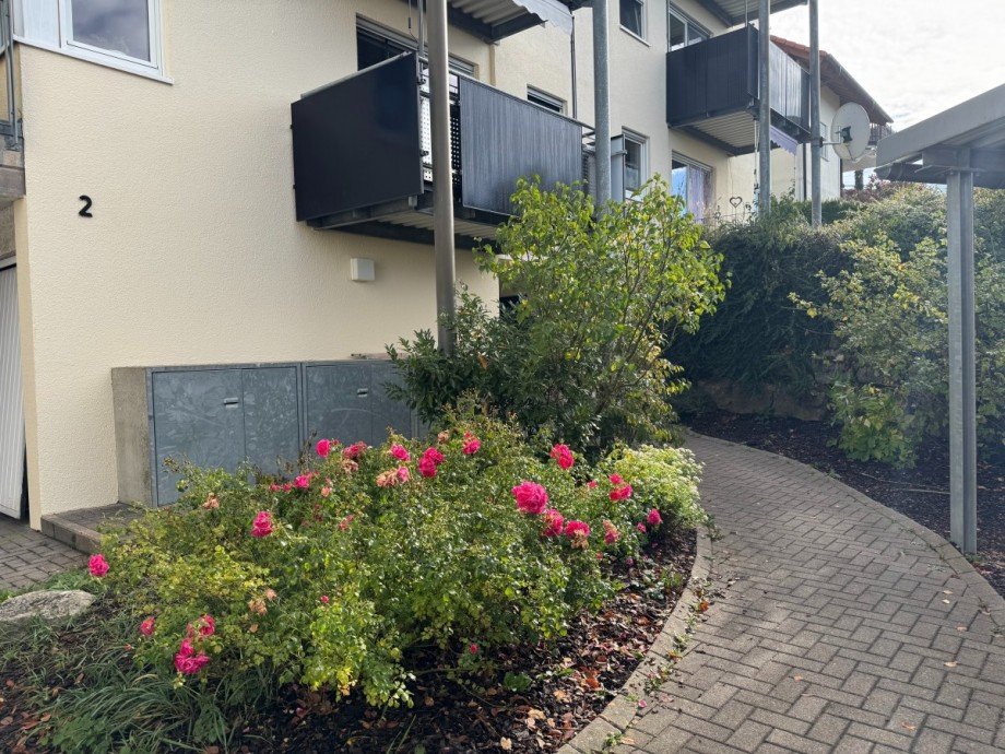 Eingangsbereich Mehrfamilienhaus Dornstetten