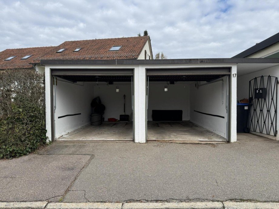 Garagen Doppelhaush�lfte Freudenstadt